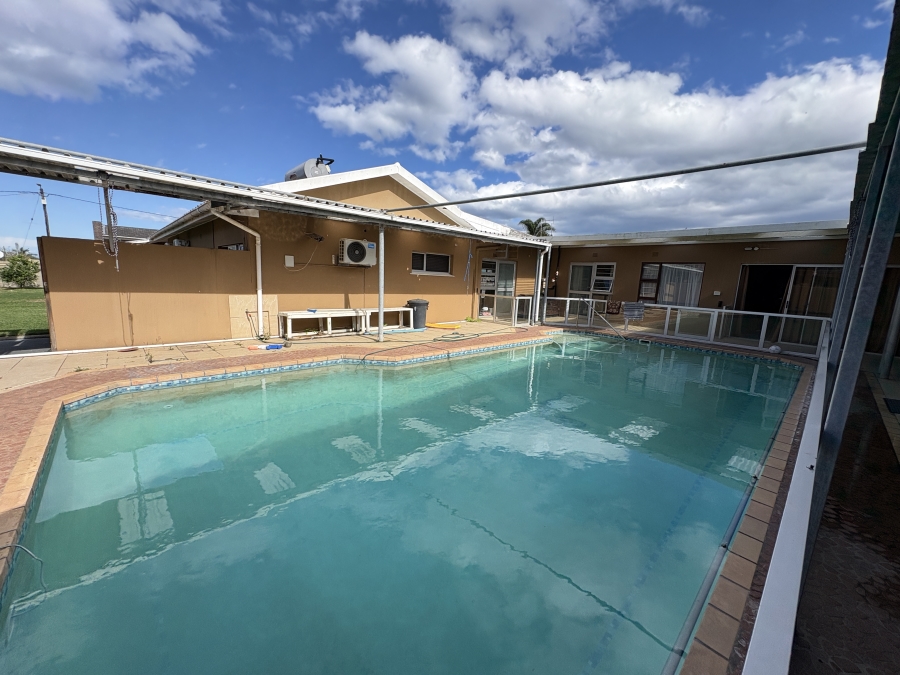 4 Bedroom Property for Sale in Gonubie Eastern Cape